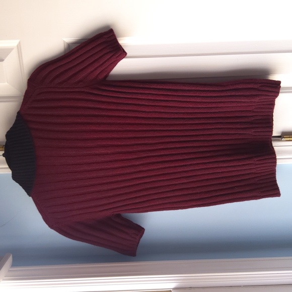 PRADA💥New💥Vintage Burgundy Cashmere Short-sleeve Sweater - Picture 2 of 5